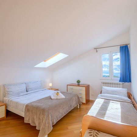 Appartamento Pesco "A Casa Felice" Pietra Ligure Kültér fotó