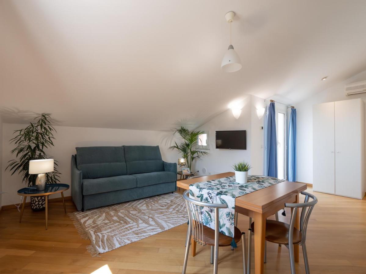 Appartamento Pesco "A Casa Felice" Pietra Ligure Kültér fotó